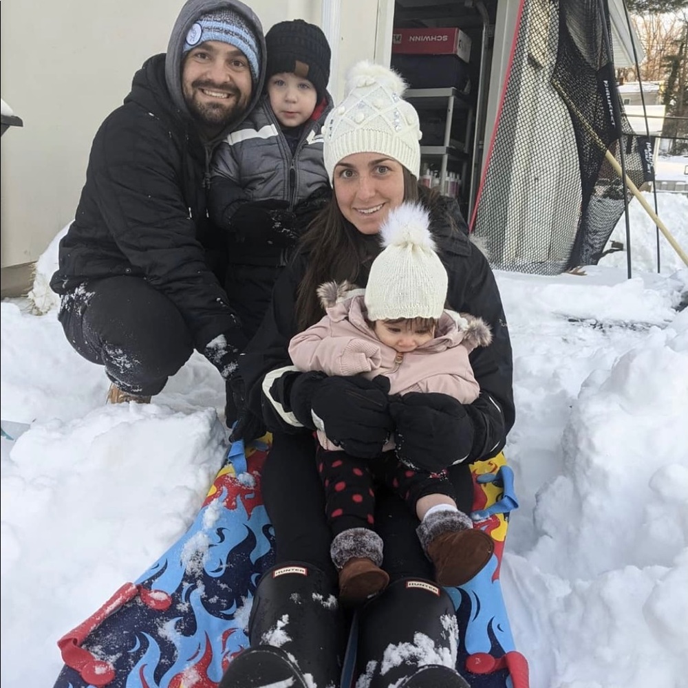 Meet your Posher, Troy & Theresa